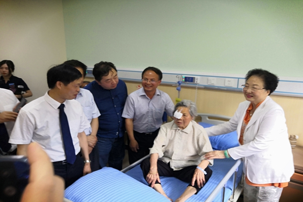 海峡两岸同心光明行慈善活动在长沙博视眼科医院举行
